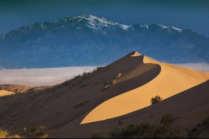2 day tour to Altyn Emel Singing Dune and Aktau mountain - Aktau’s chalk ridges and the 7-kilometer walk