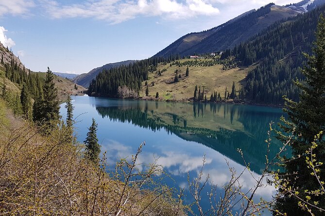 4-Day Private SUV Tour from Almaty - The most beautiful Sights - Day one: Almaty to the Singing Dune