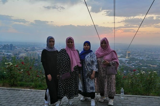 5 hours Private City Tour inclusive Kok Tobe - Riding the panorama cabins to Kok Tobe