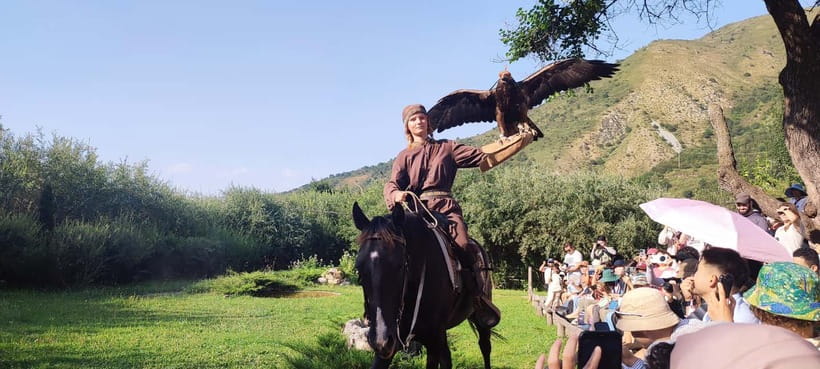 Almaty: Falconry show and Big Almaty Gorge - Why this short mountain trip works