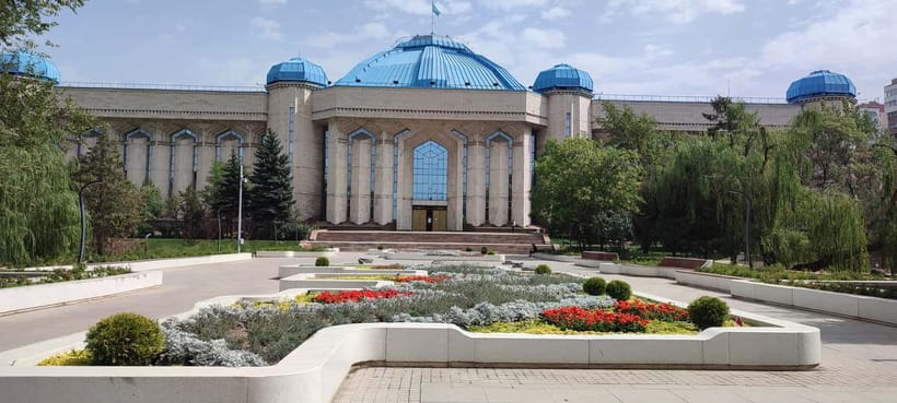 Almaty: Full Day City Tour with Lunch and Museum Tickets - The Independence Monument and modern Kazakhstan