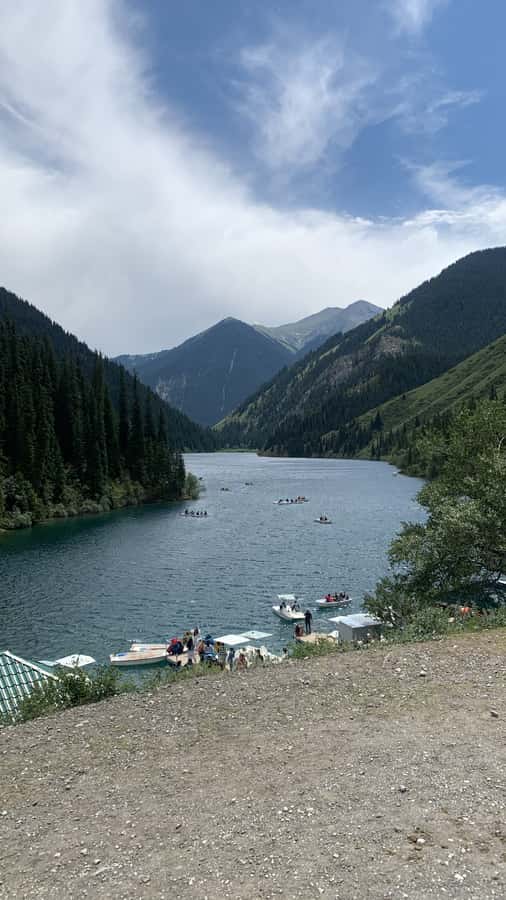 Almaty: Kolsay & Kaindy Lakes, Charyn Canyon Private Tour - What the $180 price really buys you