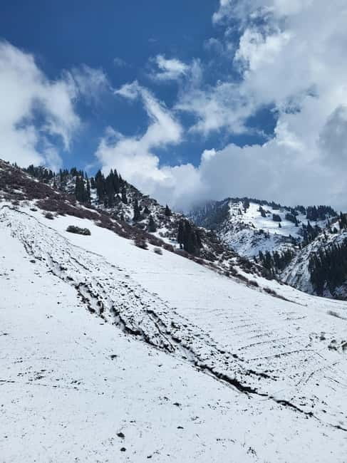 Almaty: Shymbulak, Medeu, Kok Tobe by cable cars and tickets - What the eight-hour schedule feels like
