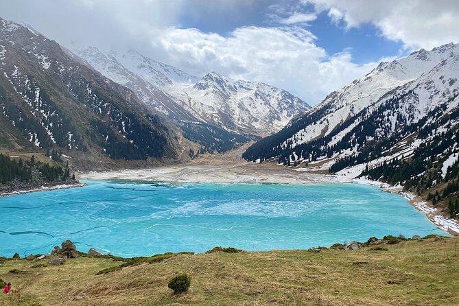 Big Almaty Lake - azure eye of Alatau (+ Ayu gorge) half-day tour - Leaving Almaty for the high country