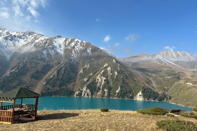 Big Almaty Lake tour private or group by car or hiking - What to pack for the high mountains
