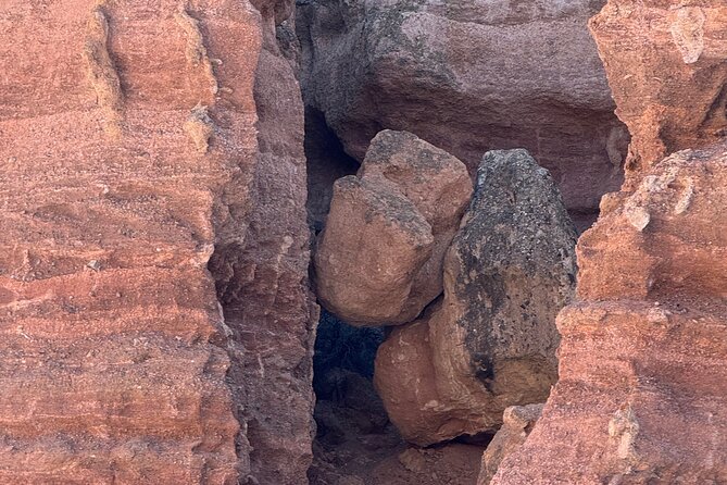 Charyn Canyon and Black Canyon 1 Day Private Tour - Arriving at the Valley of Castles at 14:00