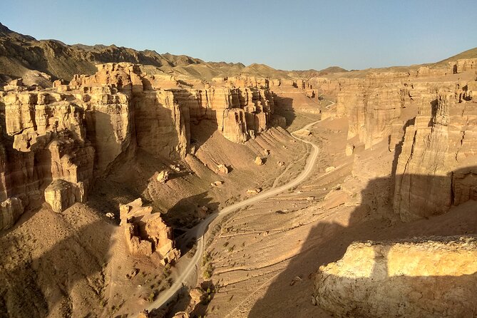 Charyn Canyon - Private Day Tour - The panoramic viewpoint at 2:30 pm