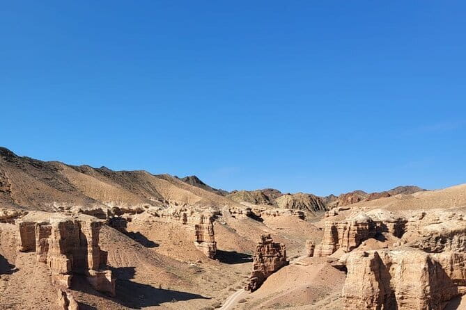 Charyn Kolsay Kaindy Private Tour - Charyn Canyon: A Grand First Stop