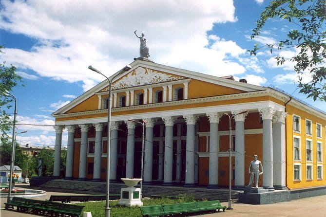Tour to "USSR" - Why Karaganda belongs on a Soviet history trip