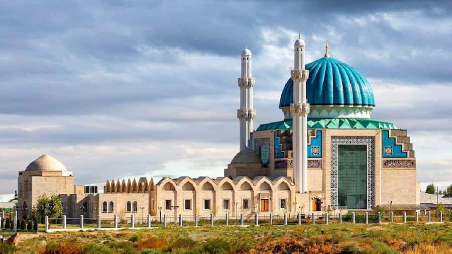 Turkestan Gloriously Isolated - Day Tour from Tashkent - Entering Turkestan’s Yassawi Complex