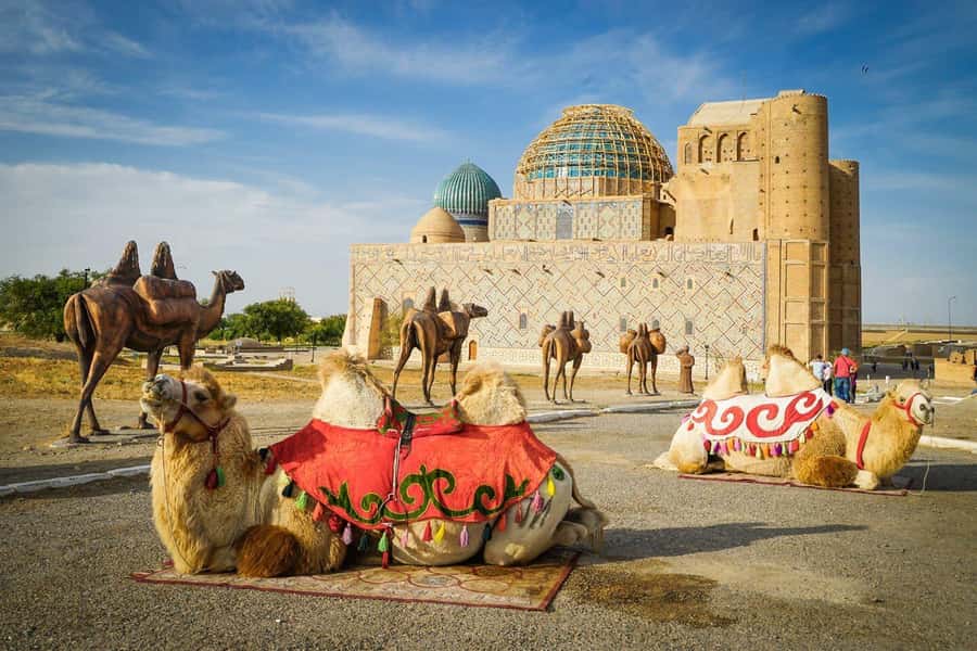 Turkestan Gloriously Isolated - Day Tour from Tashkent - A brief look at Shymkent and its Friday Mosque